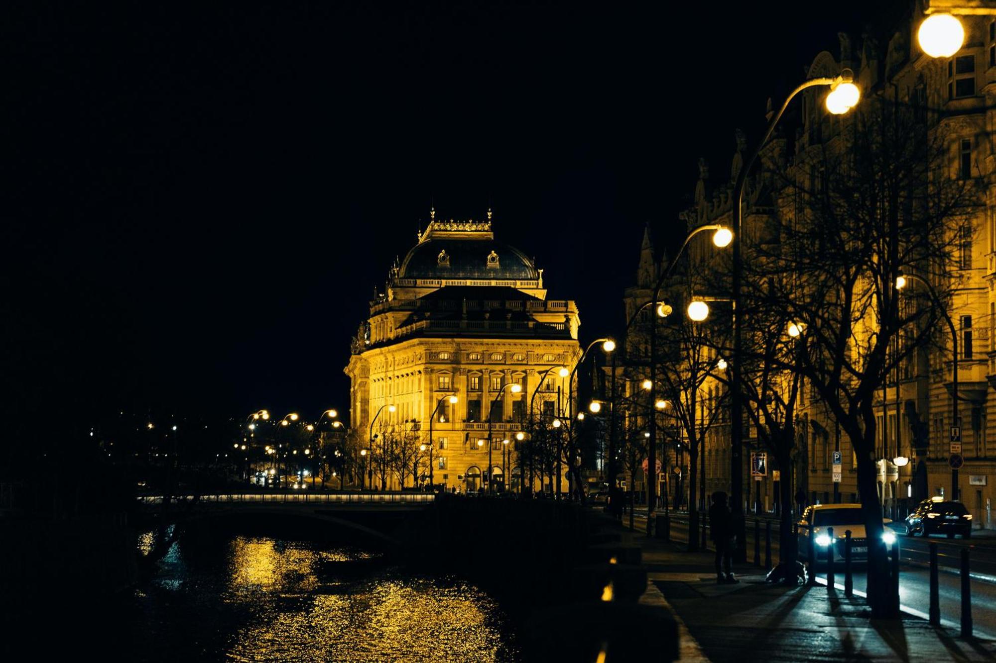 Helen Homestay Vysehrad Praga Exterior foto